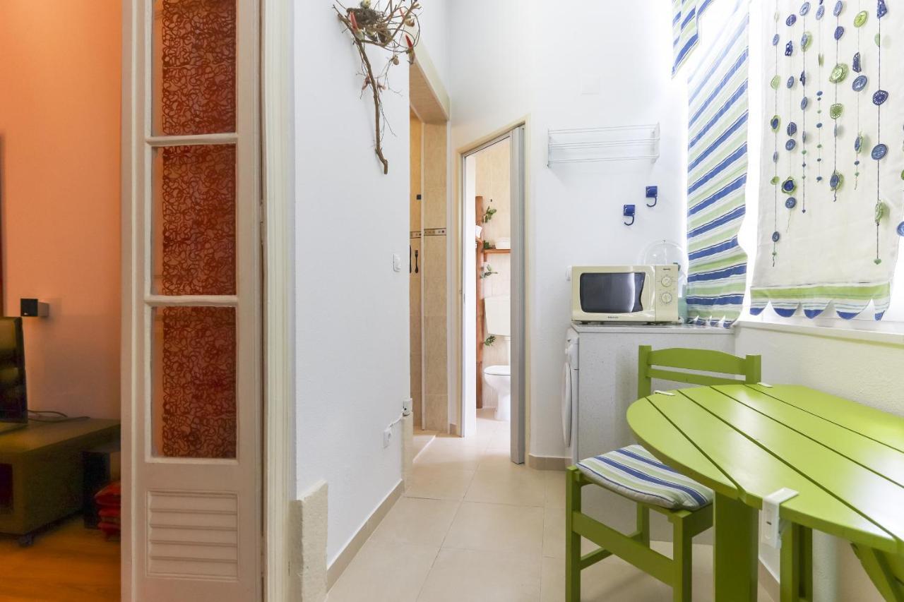 Red Almirante By Homing Apartment Lisbon Exterior photo